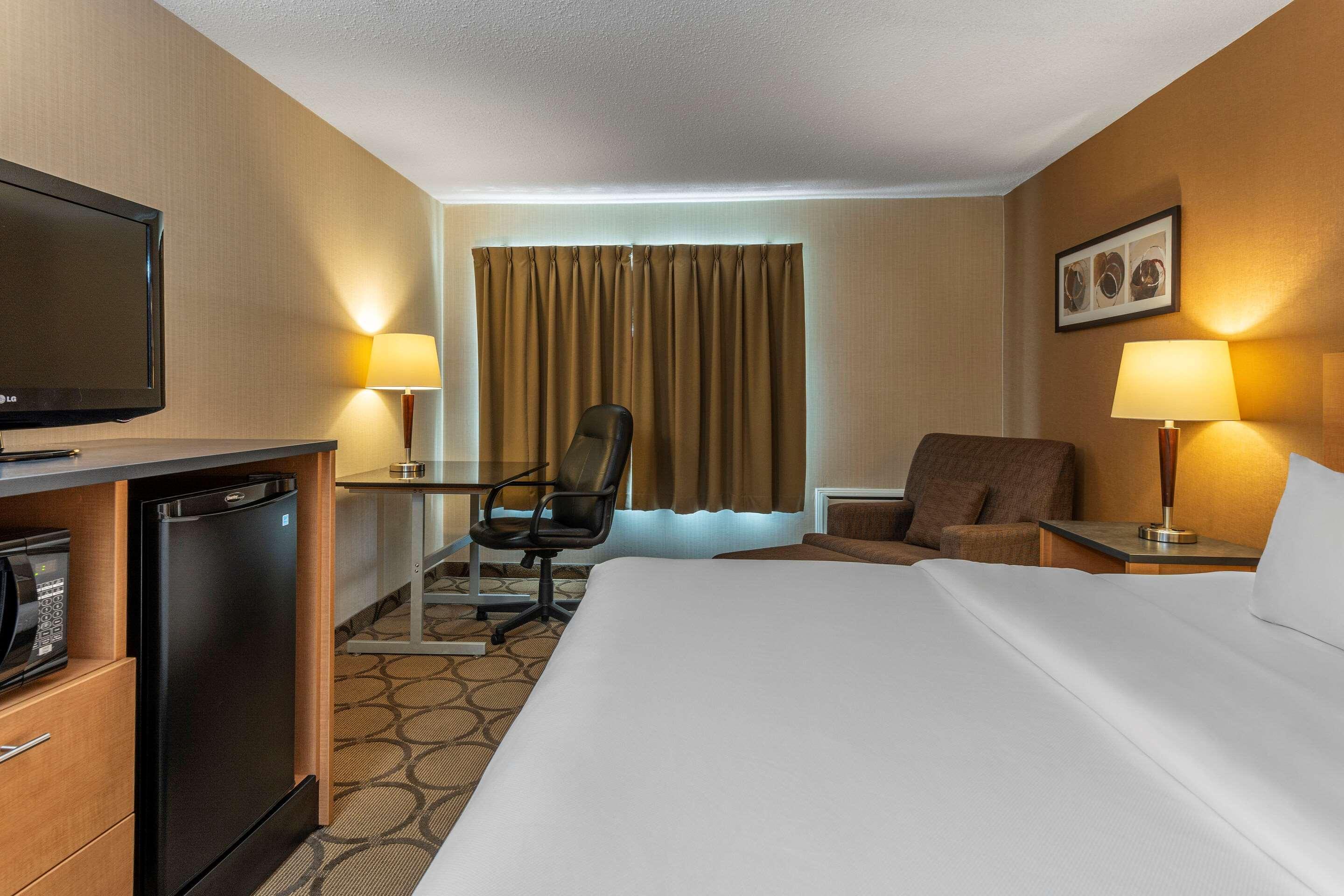 Comfort Inn Alma Buitenkant foto
